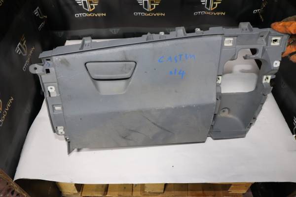 FORD CUSTOM 310 L 155 PS ÇIKMA PARÇA  TORPİDO KAPAĞI